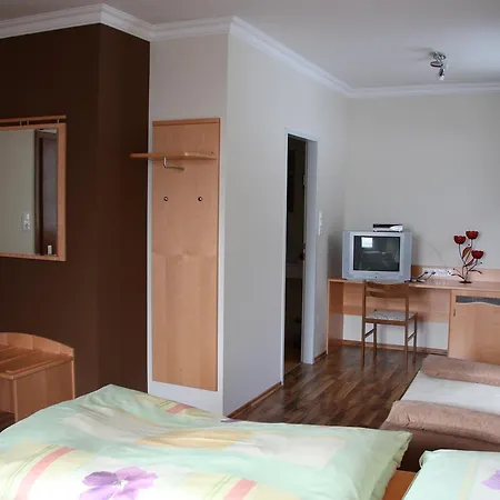Zoller Szálloda 3*